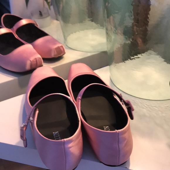 ✨SOLD✨ Satin Mary Jane ballet flats 🩰 - Picture 4 of 8